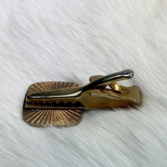 Vintage Bee Firefly Gold Tone on Black fleur de lis Tie Bar Clip - Picture 4 of 4